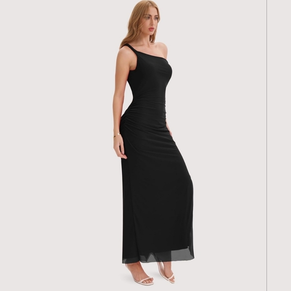 Dresses & Skirts - 2026 New Release Modal Ruched Twist Strap Maxi Dress – Size Large – Black